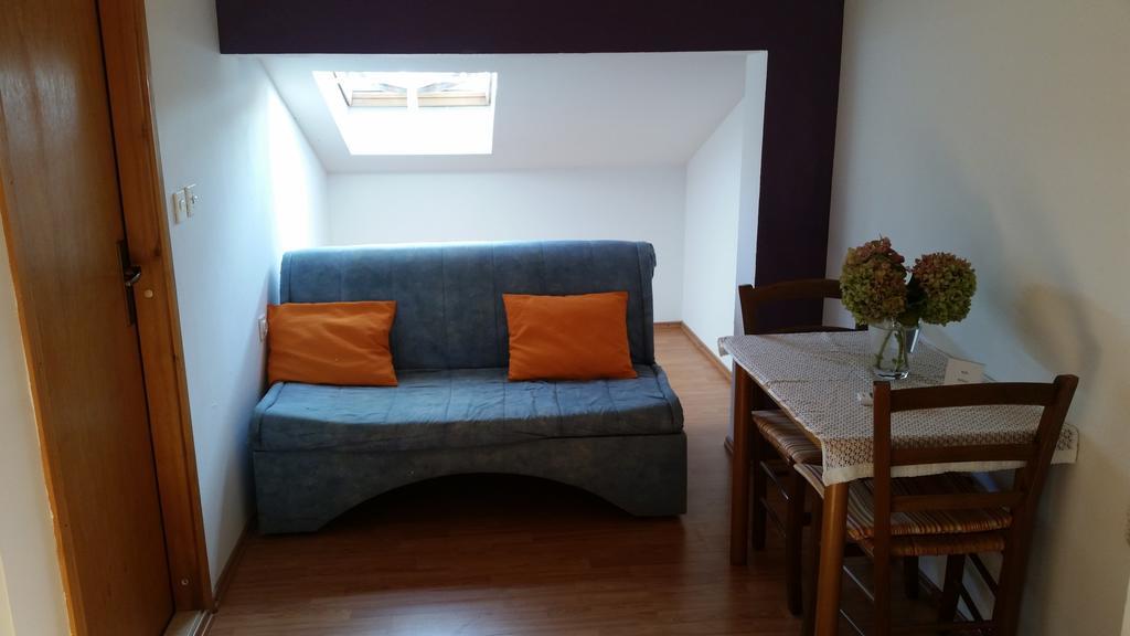 Apartments Milica Умаг Стая снимка
